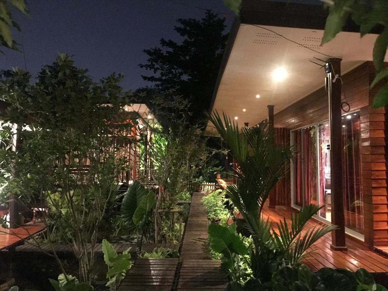 88 Homestay Bang Chak Екстер'єр фото